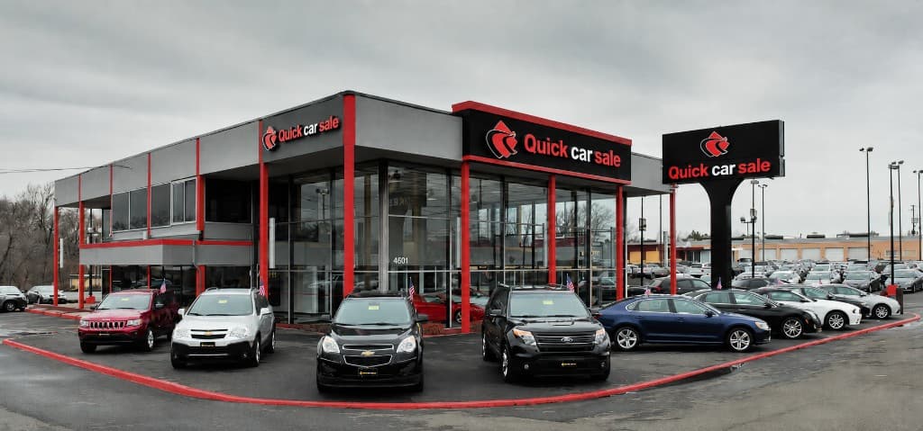 Quick Car Sale dealership exterior and vehicle lot